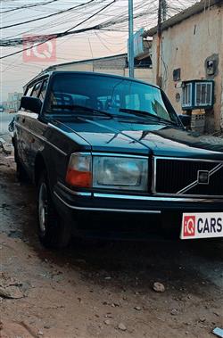 فولفو 240
